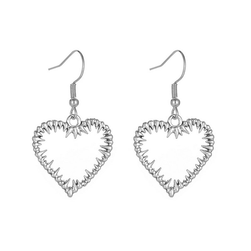 European And American New Fashion Vintage Heart Shaped Earrings Personality