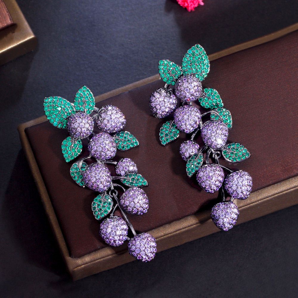 Dark Green Petal Leaf Earring Micro Inlay