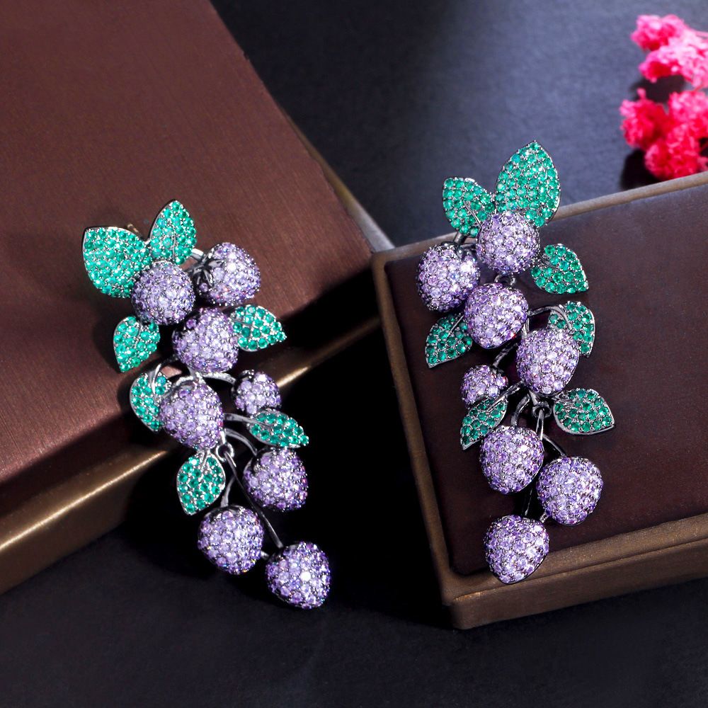Dark Green Petal Leaf Earring Micro Inlay