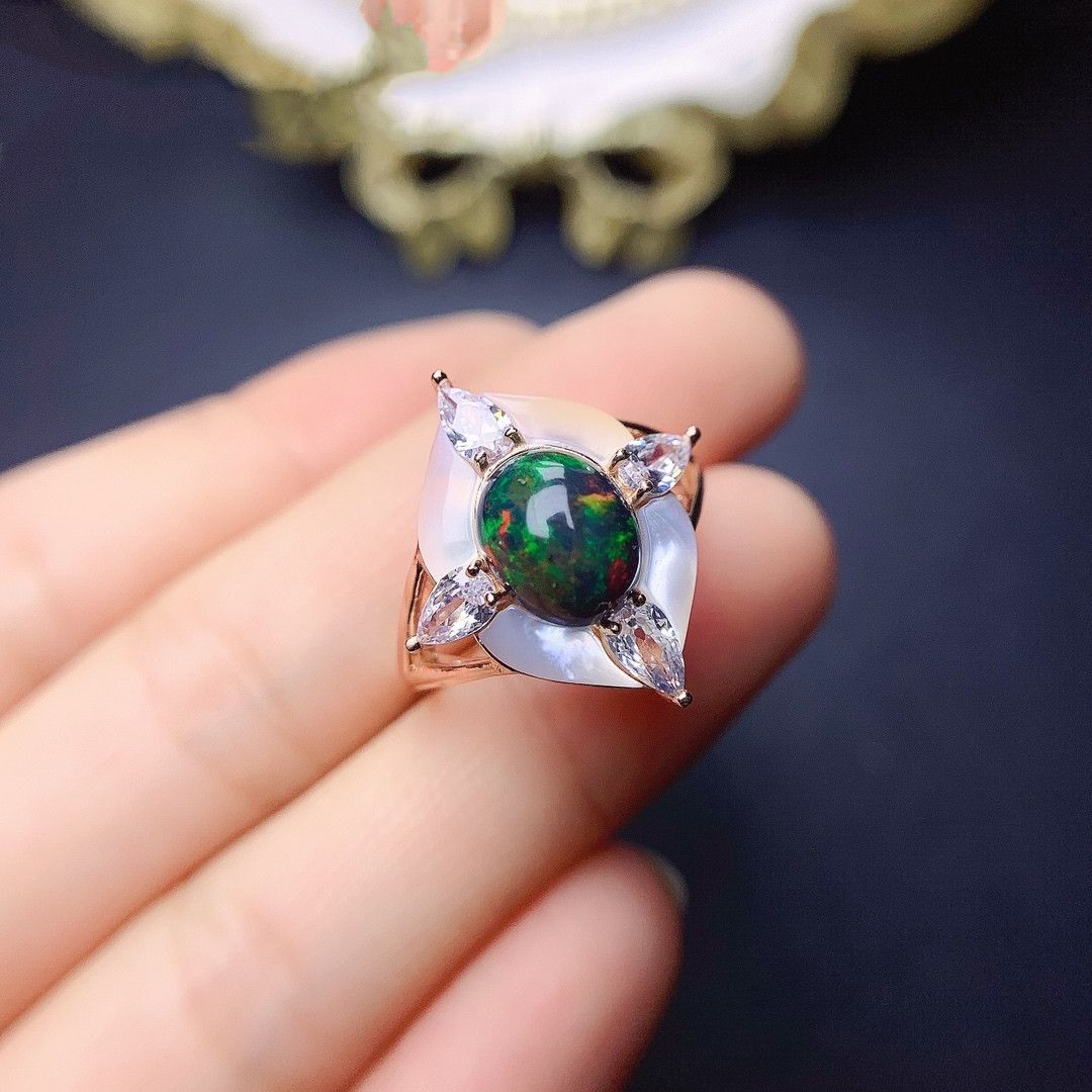 Fashionable Inlaid Natural Black Opal Ring