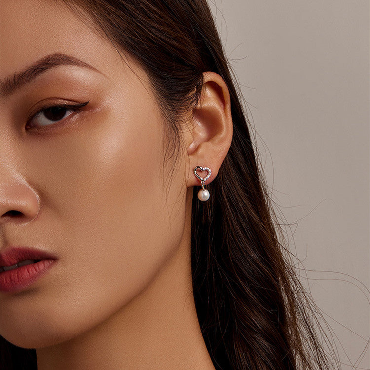 Diamond-studded Women's Love Beads Elegant Earrings Women