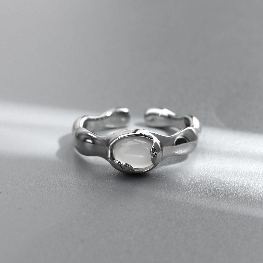 Doudou Irregular Agate Women's Ring, With An Unfading Personality