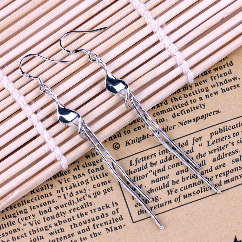 Elegant Female Silvering Earrings Exaggerated Twisted Pieces